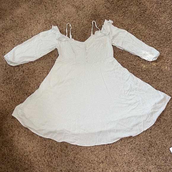 Blue White Striped Cold Shoulder Challis Dress - Picture 12 of 12